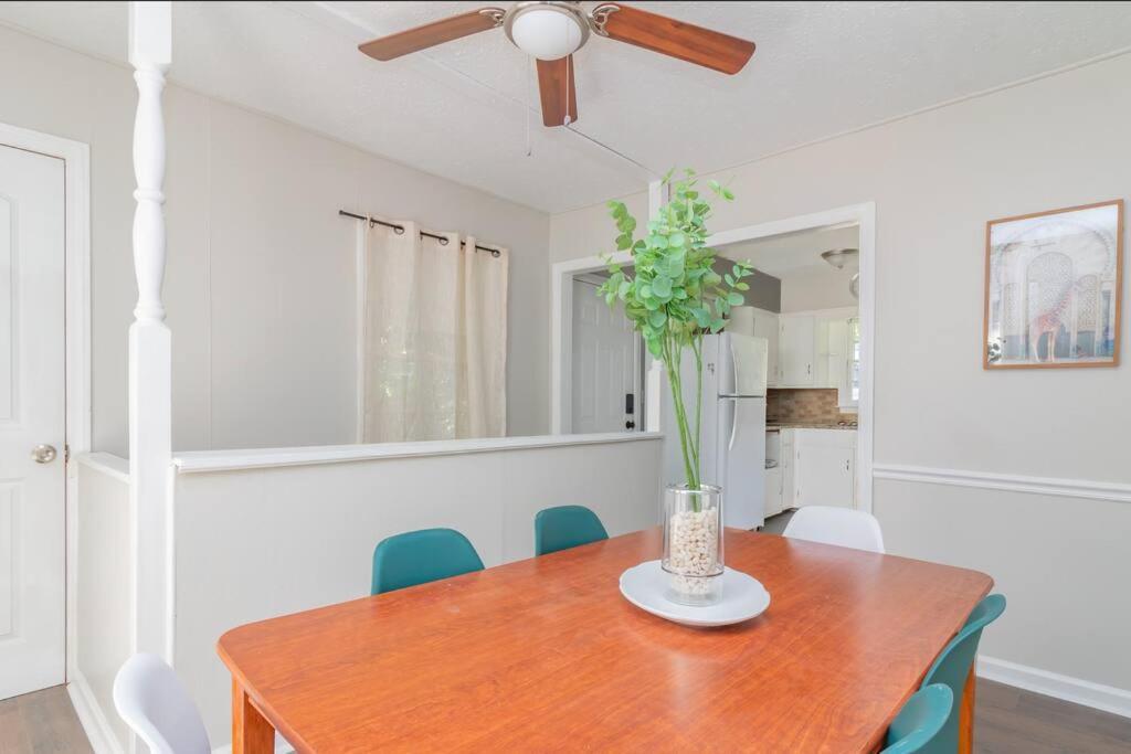 Dual-Family Retreat Sunlit Haven Villa โคลัมบัส ภายนอก รูปภาพ